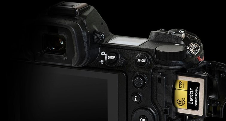 Compact Flash vs. SD Cards: Revolutionizing High-Pixel Cinema Camera Storage
