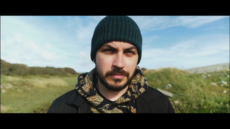 Fujifilm X-T4 vs X-T3: In-Depth Comparison, Key Specs & Price Breakdown