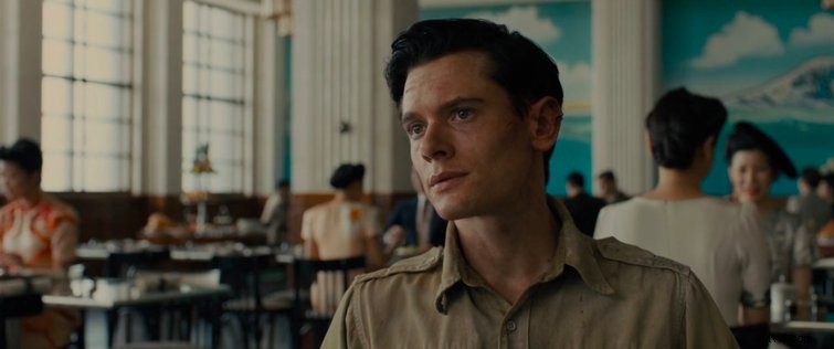 Why Filmmakers and Photographers Prefer Soft Light: Flattering, Professional Results