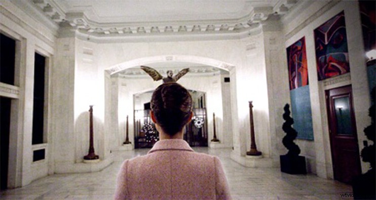 Master Symbolic Framing: Add Profound Depth and Meaning to Your Photography Shots