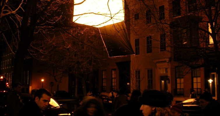 DIY Mobile Lighting Tips for Indie Night Shots on a Budget