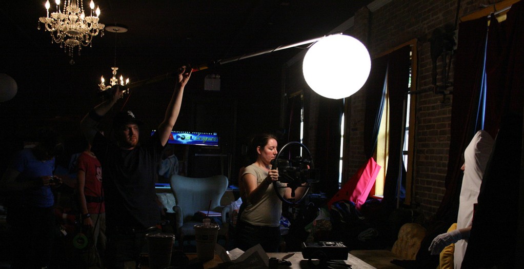 DIY Mobile Lighting Tips for Indie Night Shots on a Budget