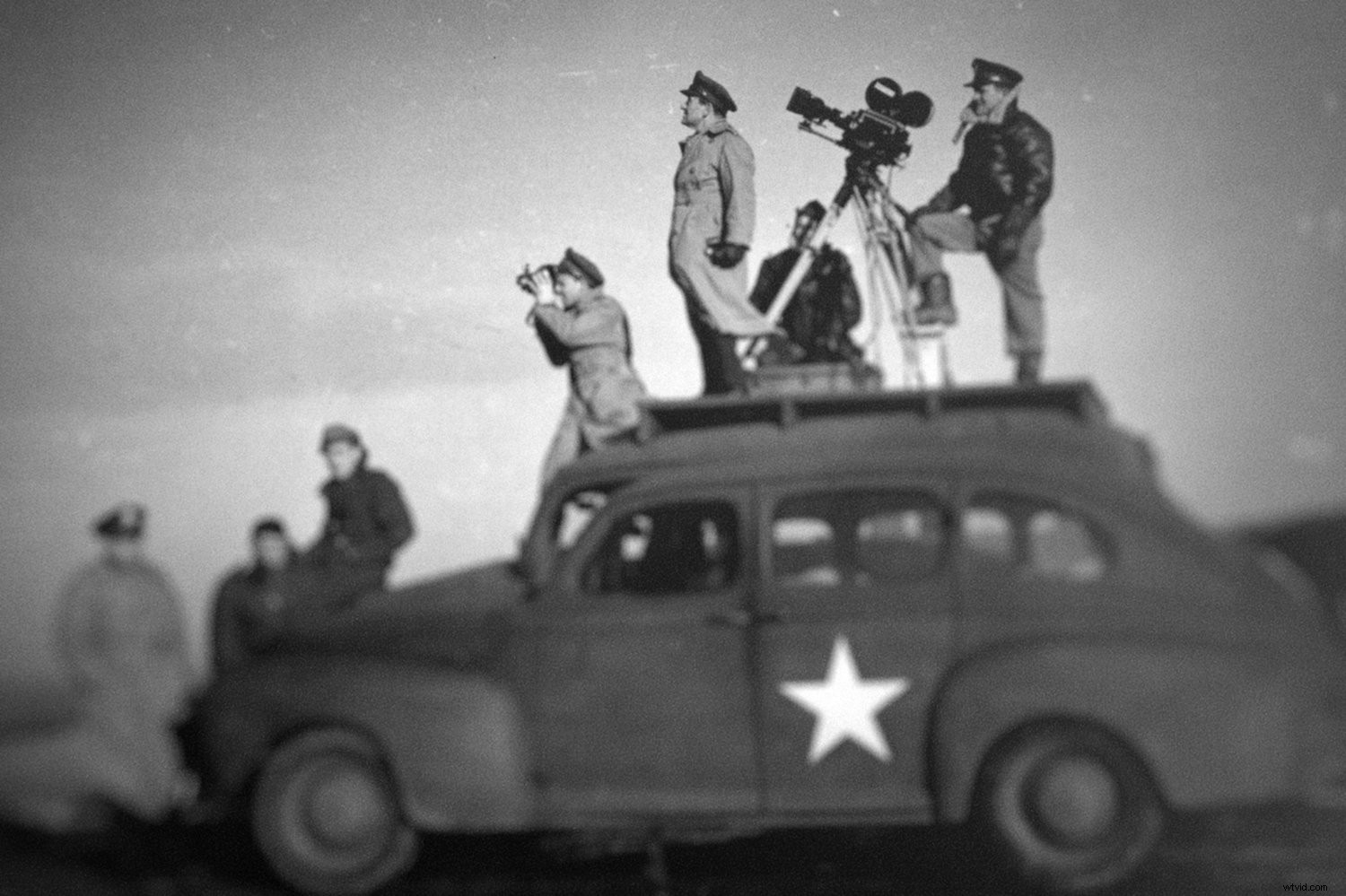 Five Came Back: Profound Lessons from Hollywood s Legendary Directors in WWII