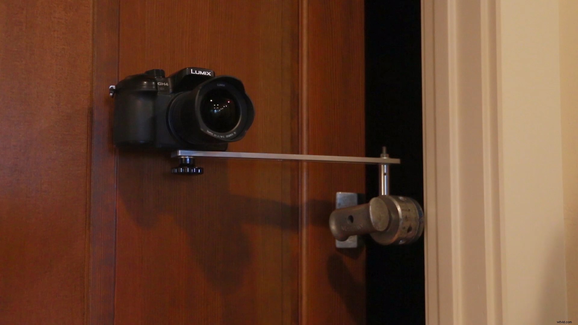 Master DIY Camera Rigs: Build Pro-Level Custom Grips and Save Money