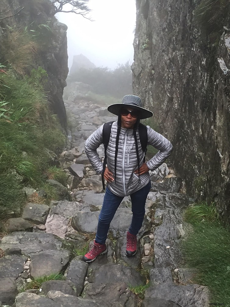 Behind the Scenes: Hannah Beachler Designs Wakanda s Afrofuturistic Sets for Black Panther