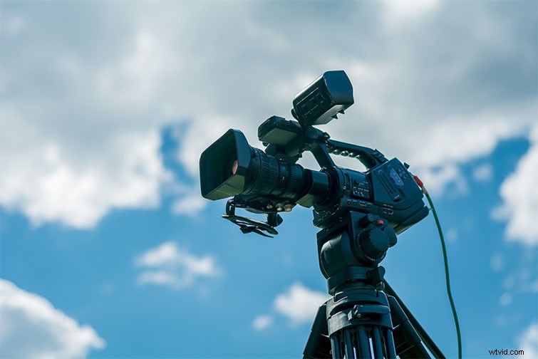 6 Expert Videography Tips for Stunning Footage in Bright Sunlight