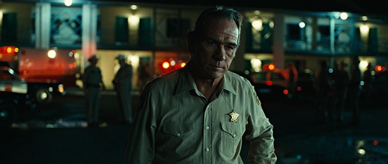 Master Medium Shots Like Roger Deakins: Pro Cinematography Framing Guide