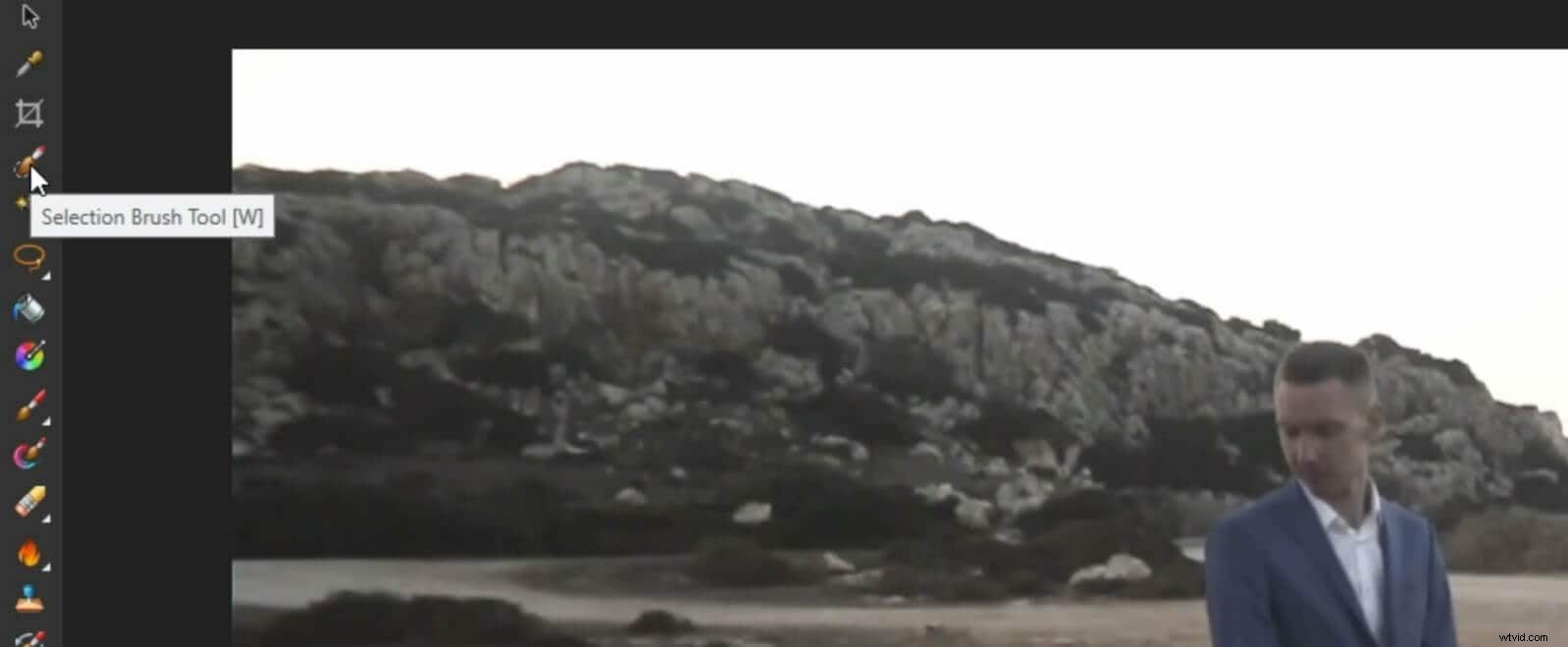 How to Create Stunning Cyberpunk-Style Videos with Glitch Effects on Mac