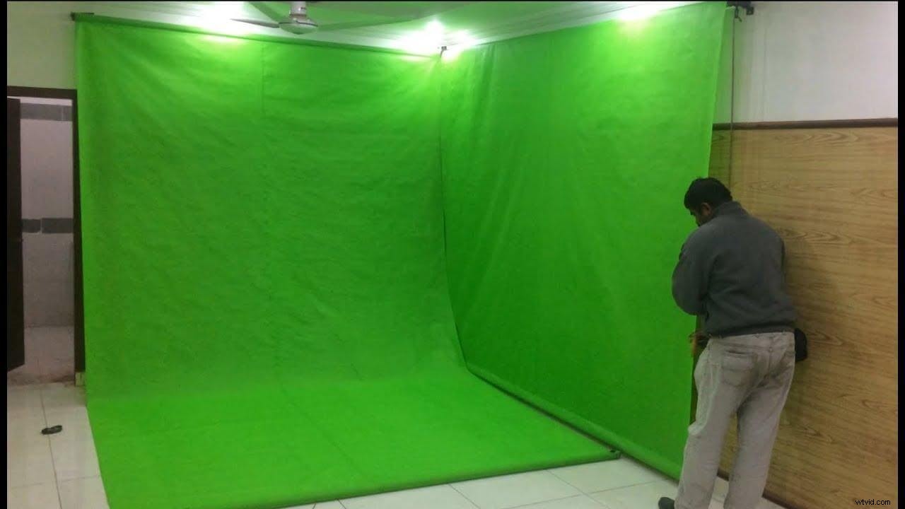 Ultimate Guide: How to Set Up a Professional Green Screen Studio