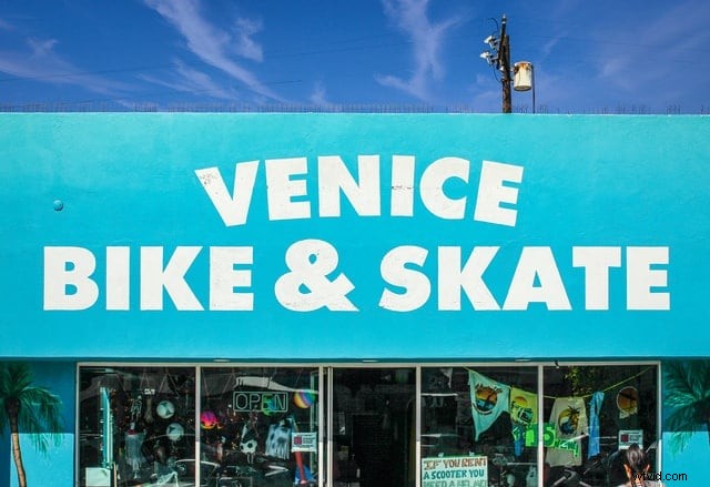 12 Best Free Modern Fonts to Elevate Your Video Designs