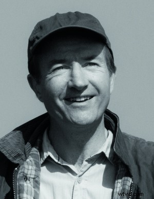 33 Pro Tips for Stunning Spring Landscape Photography from Top Experts