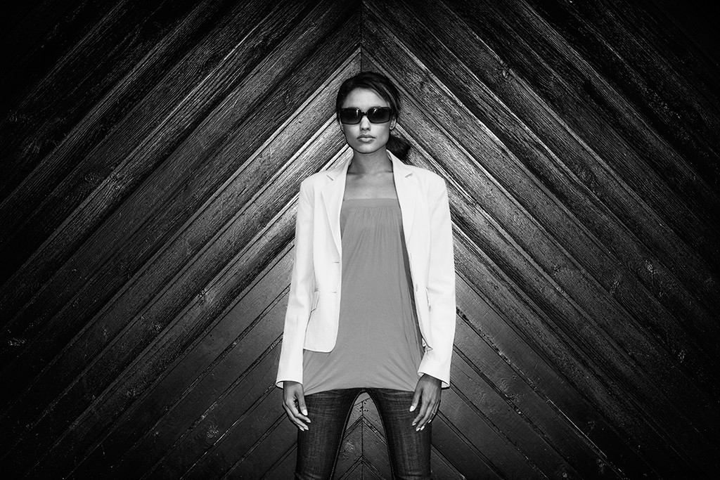 Master Black & White Portrait Photography: Expert Tips from Pros