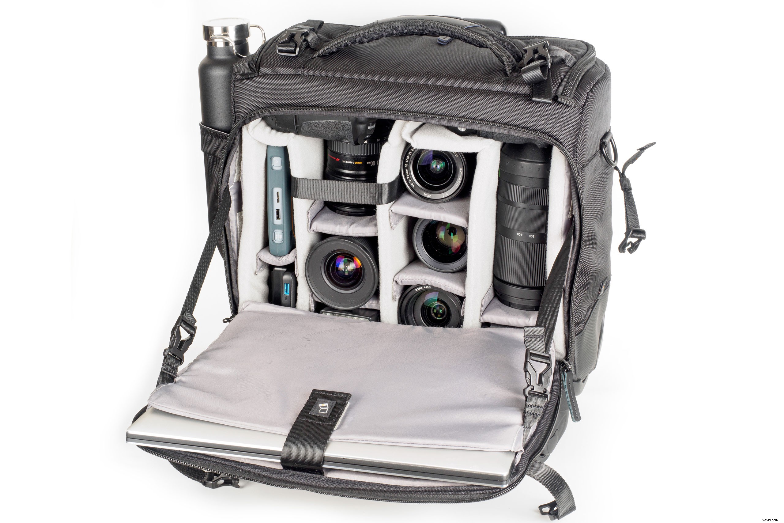 Pro Wedding Photographers  Top Kit Recommendations for Stunning Shots