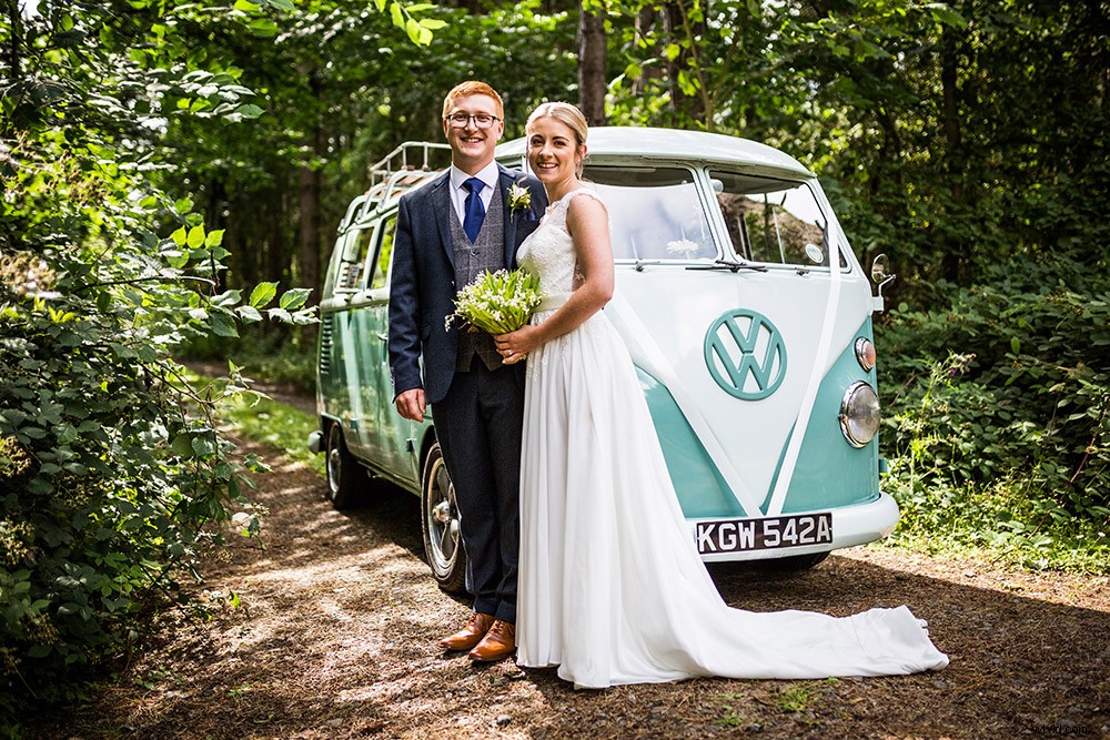 10 Essential Wedding Photos Every Photographer Must Capture