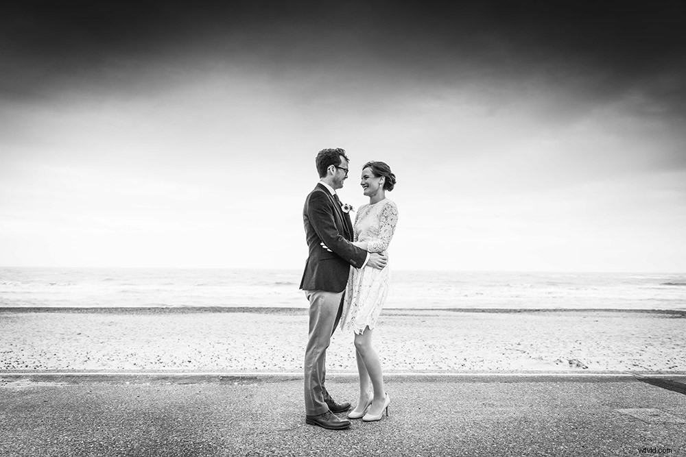 10 Essential Wedding Photos Every Photographer Must Capture