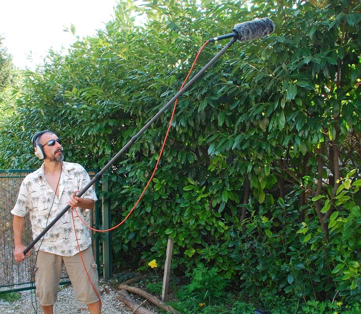 Master Crystal-Clear Audio for DSLR Cameras: Illustrated Beginner s Guide