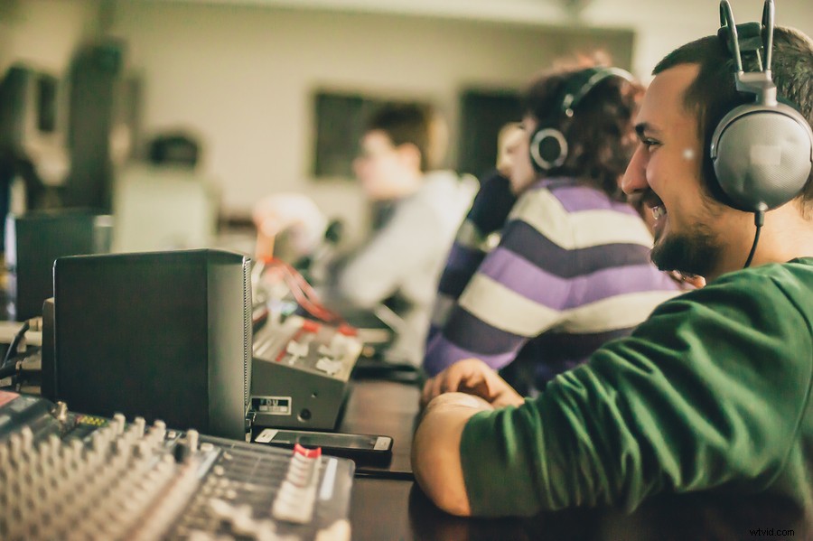 Ultimate Guide: How to Source Epic Music for Your Short Film