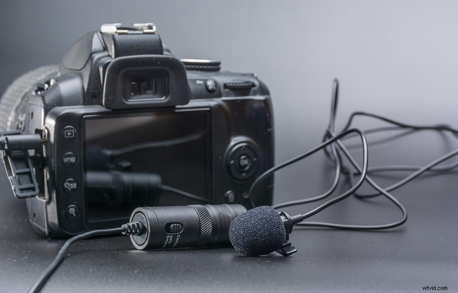 Camcorders vs. DSLRs vs. Mirrorless: Which Video Camera is Best for You?
