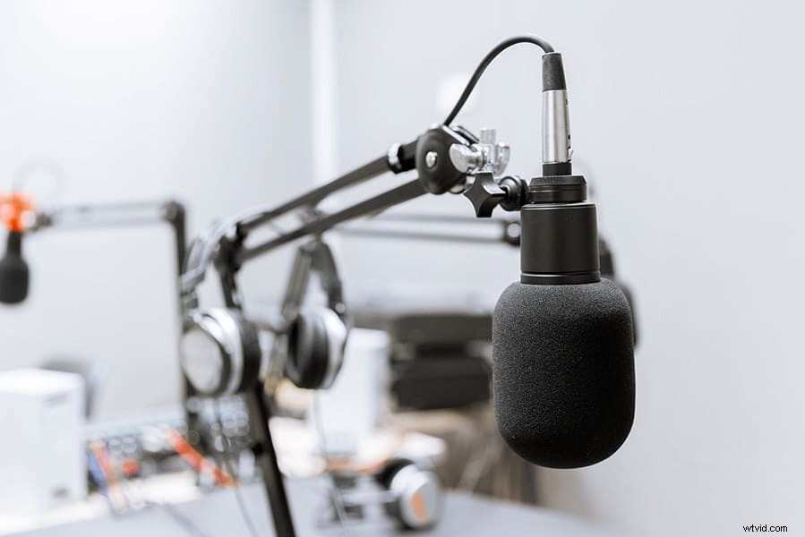 Top 5 Best Microphone Boom Arms: From Budget to Professional