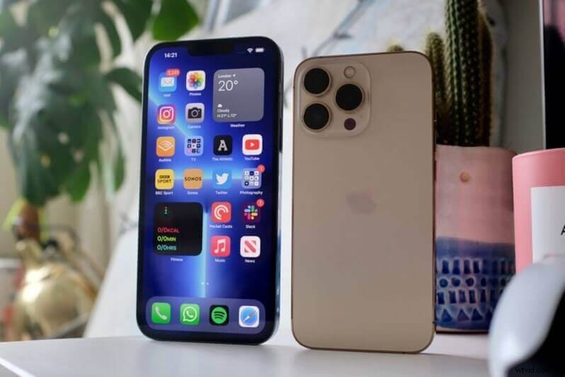 Smartphone vs. DSLR: Which Camera Wins for Video Quality?