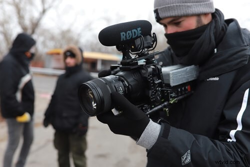 Best Microphones for Vloggers, Podcasters & Filmmakers: Expert Picks