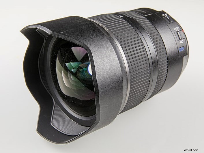 Why Zoom Lenses Are Essential Gear for Video Creators