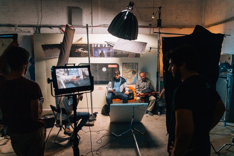 Elevate Product Videos: Pro Filmmaking Hack for Stunning Backgrounds