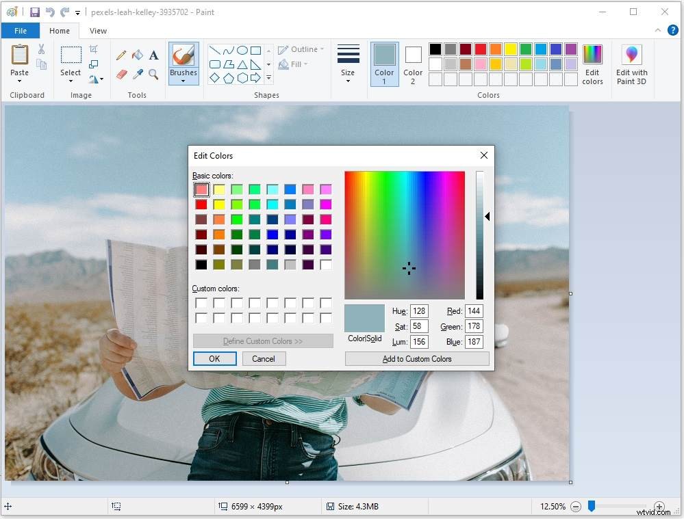 How to Extract Color Codes from Images Effortlessly: Step-by-Step Guide