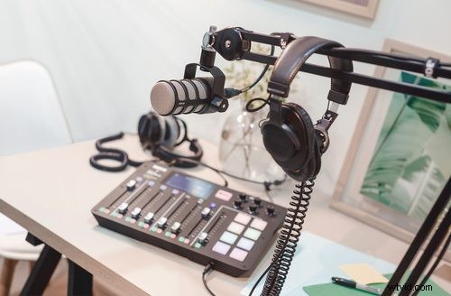 RODE PodMic: Professional Dynamic Microphone for Podcasting and Broadcast