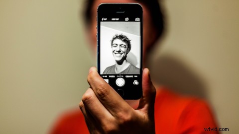 Expert Tips to Craft an Impressive LinkedIn Cover Story Video