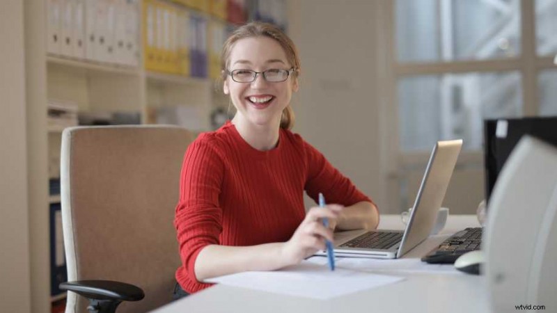 5 Essential Video Tips for Teachers Mastering Remote Learning