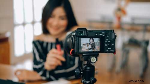 Ultimate Guide: How to Create Compelling Customer Testimonial Videos