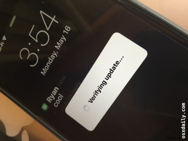 iOS 9.3.2 Now Available: Direct IPSW Download Links for iPhone, iPad & iPod touch