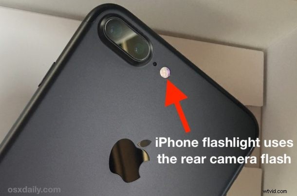 How to Use and Adjust Brightness on Your iPhone Flashlight