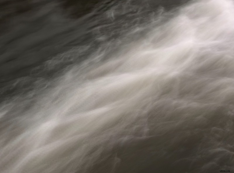 How to Create Stunning Long Exposure Photos on iPhone & iPad Using Live Photos