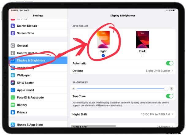 How to Enable Light Mode on iPhone & iPad: Quick Step-by-Step Guide