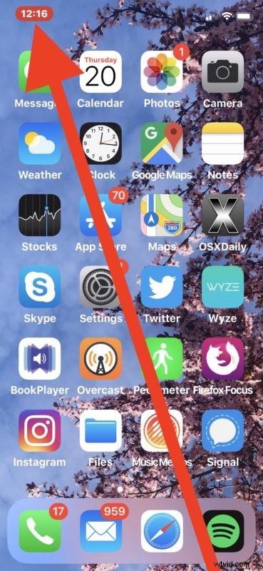 Quickly Stop Screen Recordings on iPhone & iPad: Easy Tap Trick from Anywhere