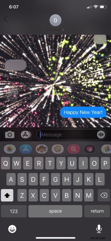 iMessage Screen Effects: Complete List of Trigger Words for iPhone & iPad