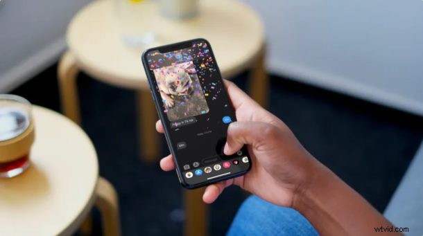 Master iMessage Screen Effects: Balloons, Confetti & Fireworks on iPhone and iPad