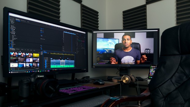 Fstoppers  Expert Review: BenQ SW320 & PV3200PT – Premier 4K Monitors for Pros