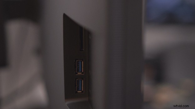 Fstoppers  Expert Review: BenQ SW320 & PV3200PT – Premier 4K Monitors for Pros