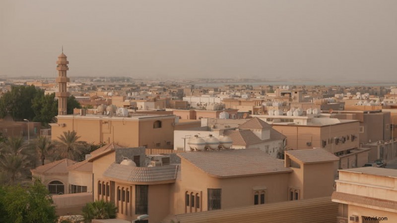 Essential Establishing Shots: Perfectly Set the Scene for Your Film