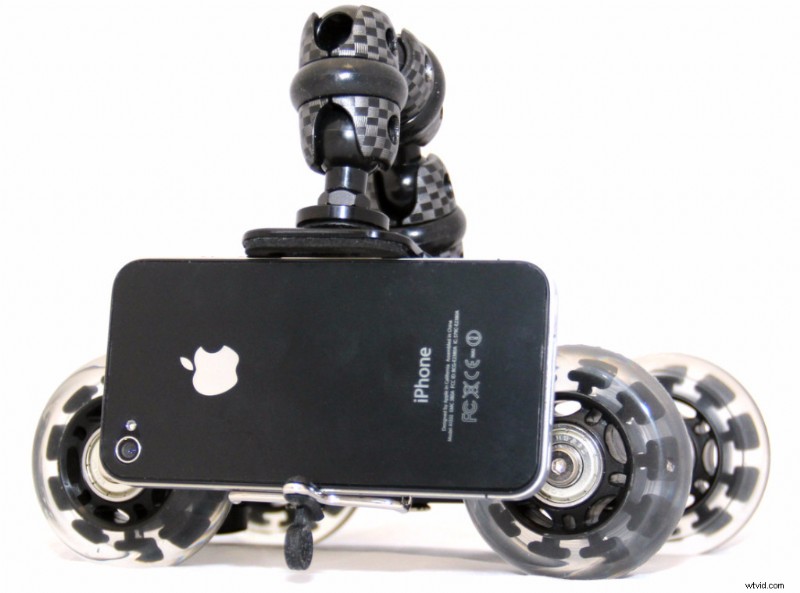 7 Must-Have Accessories for Professional Smartphone Filmmaking