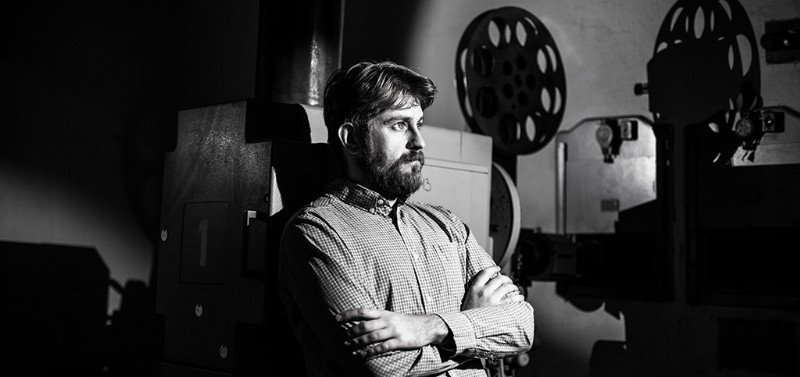 7 Expert Tips for Seamlessly Integrating Archival Footage in Documentaries