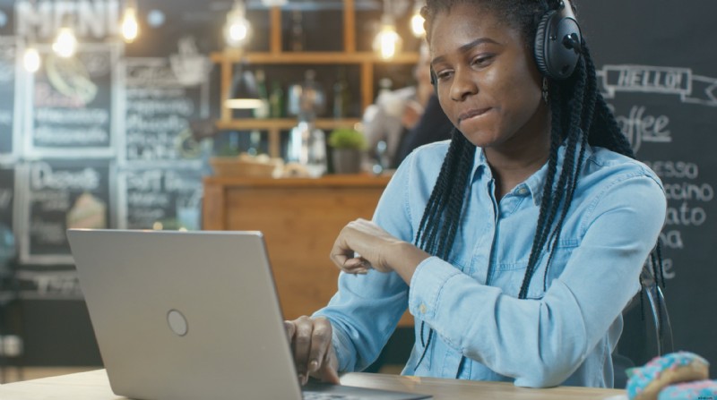 Behind the Lens: Pro Cinematographer Aleksei Gorodenkov on Shooting for Shutterstock Select