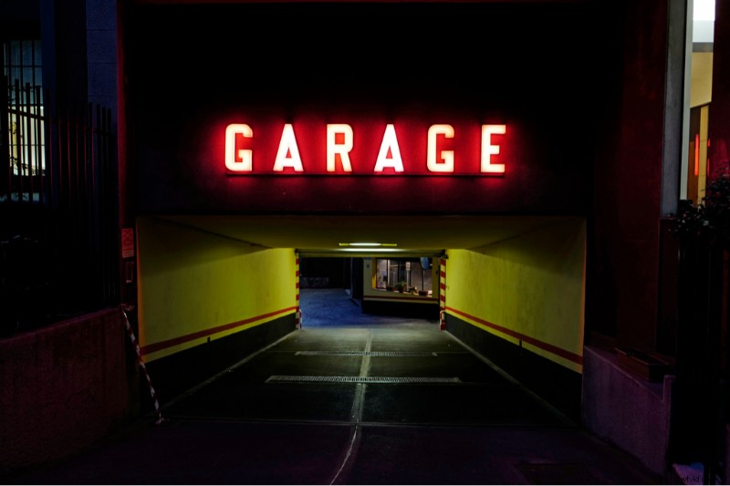 Master Noir Photography: 4 Simple Tips for Dramatic, Cinematic Images