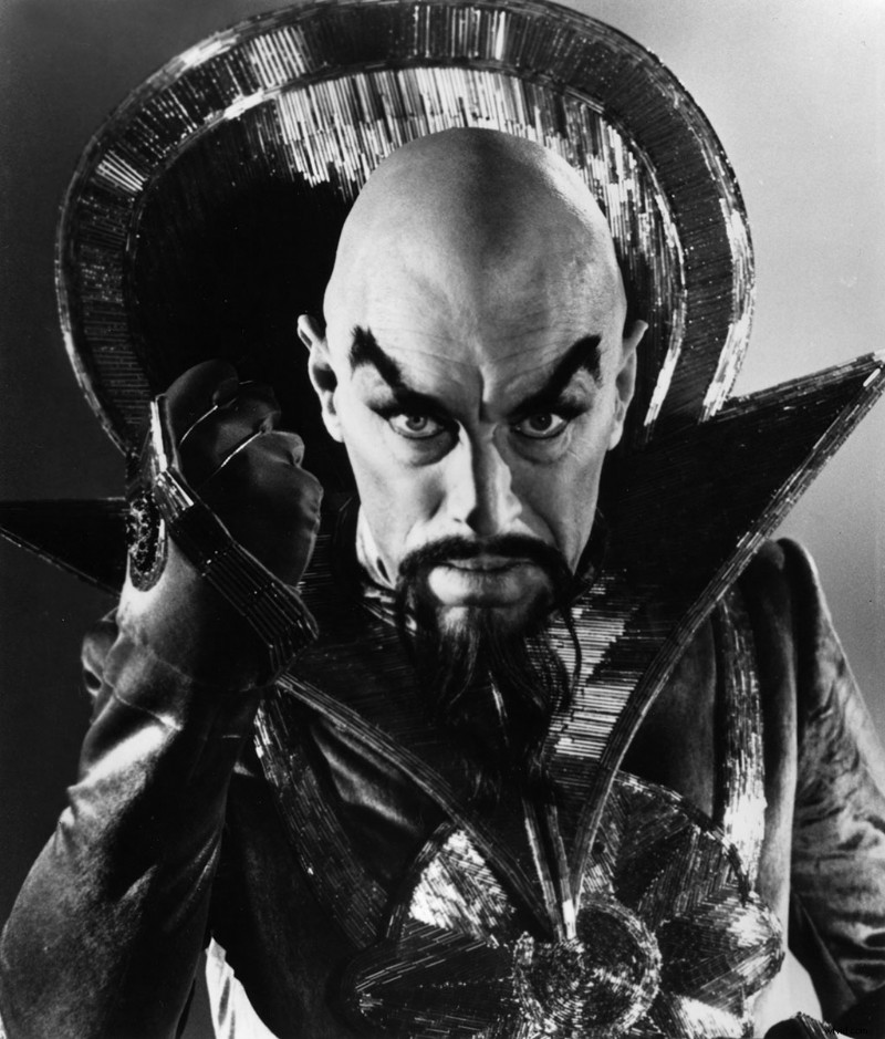 9 Essential Filmmaking Lessons from the Star Wars Universe