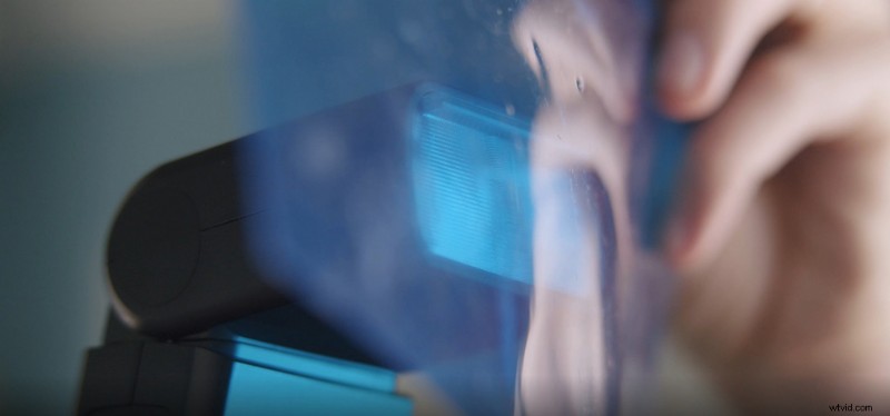 10 Expert Tips for Professional-Quality Selfies at Home – No Studio Needed