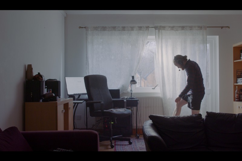 Budget-Friendly Tips: Transform Blank White Walls into Stunning Video Backgrounds