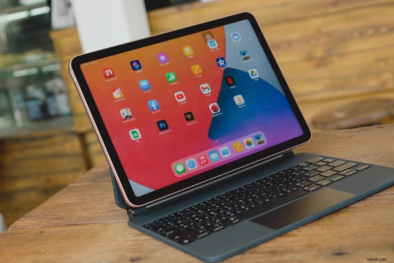 iPad Air 4 with LumaFusion: Ultimate Budget Prosumer Video Editing Workstation